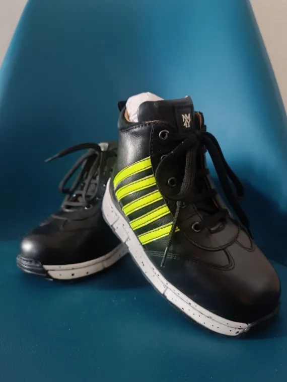 Des chaussures orthopédiques esthétique pour mon enfant., Lille, Podo Adapt