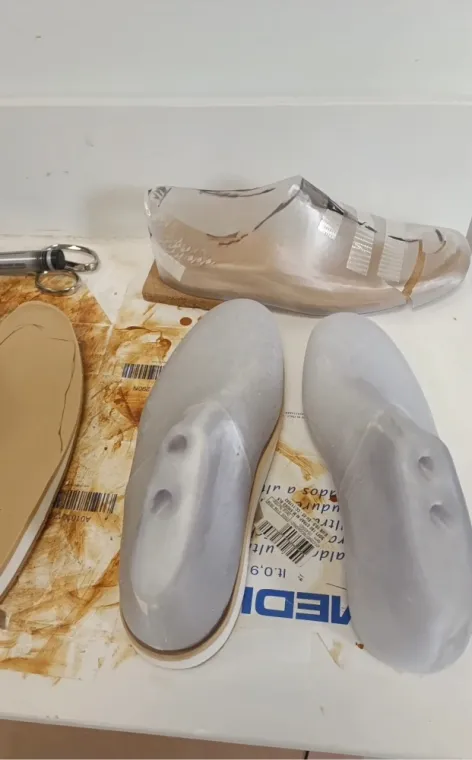 Mes chaussures orthopédiques à Arras, Lille, Podo Adapt